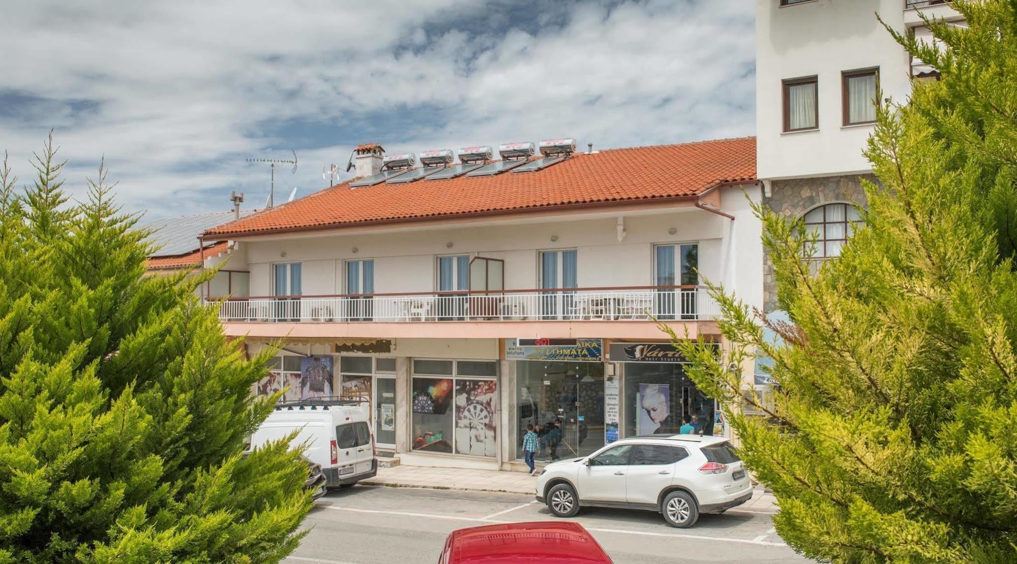 Michalis Apartments Polýgyros Exterior foto